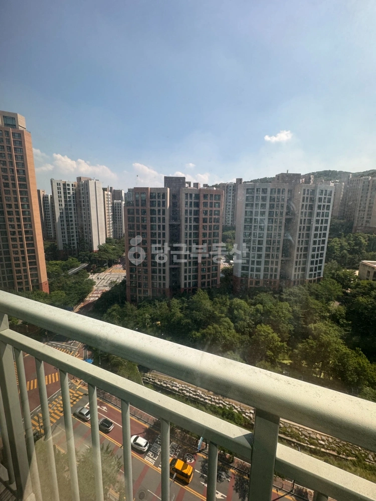 경기도 용인시 수지구 동천동 아파트 사진 1