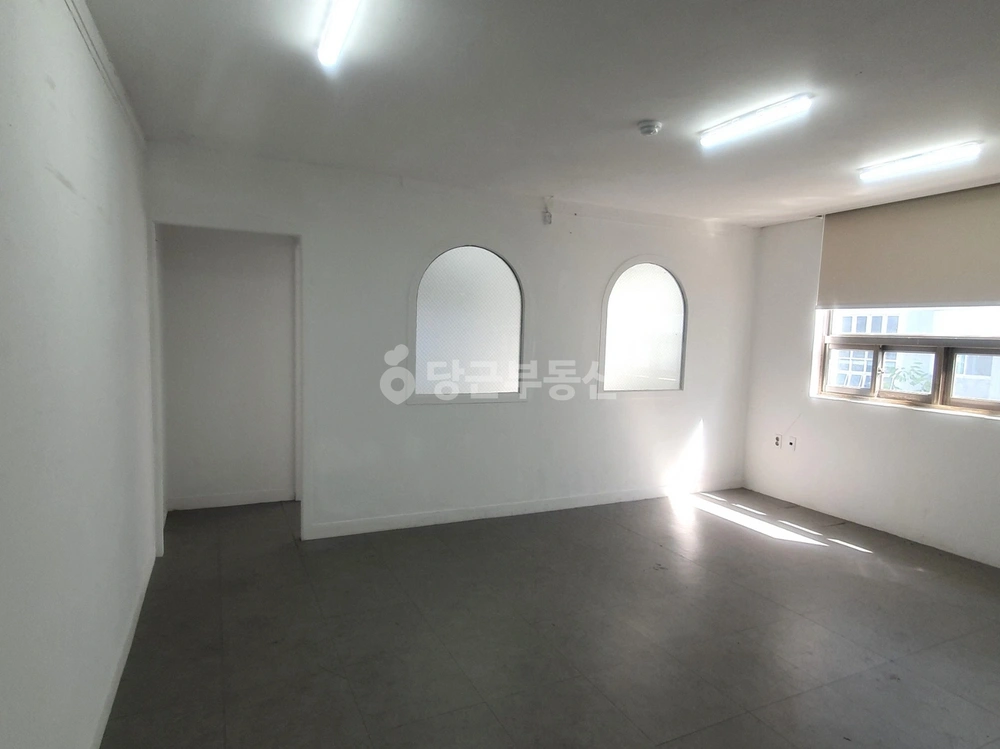 경상남도 창원시 의창구 팔용동 상가 사진 1
