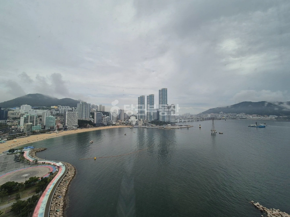 부산광역시 서구 암남동 아파트 사진 1