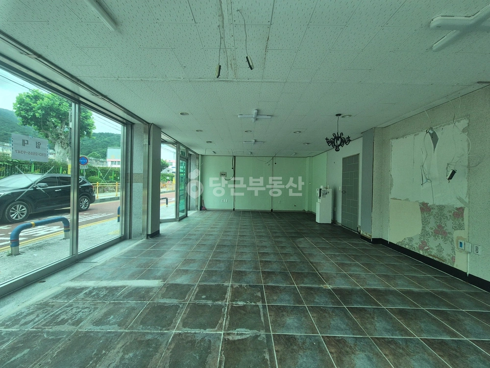 경상남도 창원시 진해구 여좌동 상가 사진 1