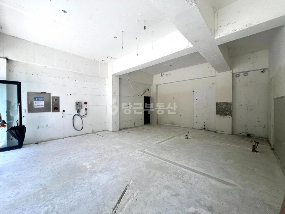 충청북도 청주시 흥덕구 비하동 상가 사진 1