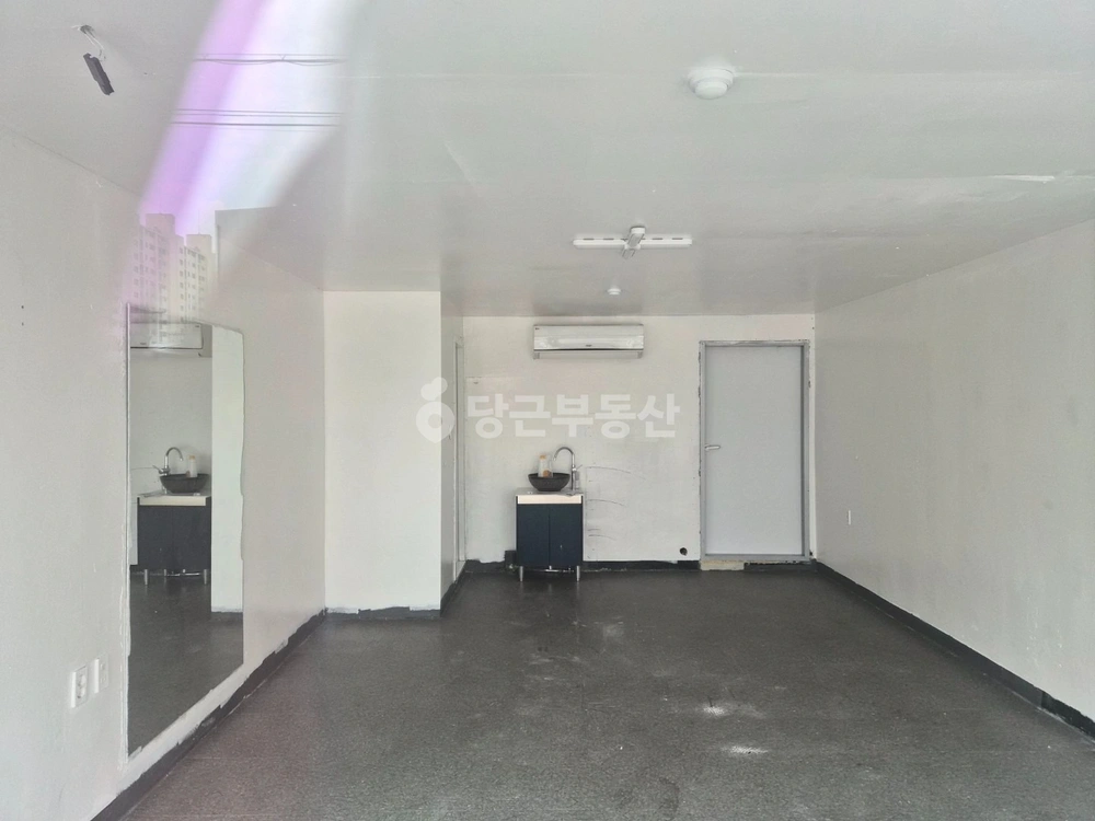 전남광주통합특별시 광산구 월곡동 상가 사진 1