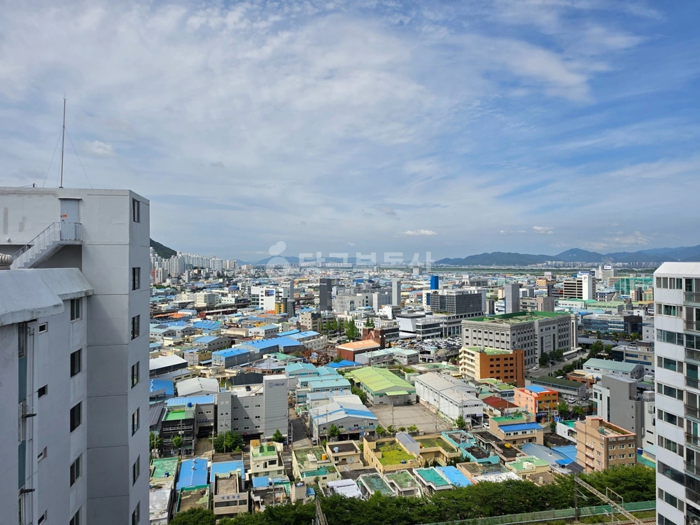 부산광역시 사상구 주례동 아파트 사진 1