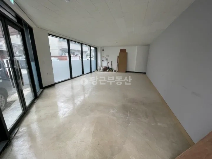 충청북도 청주시 흥덕구 복대동 상가 사진 1
