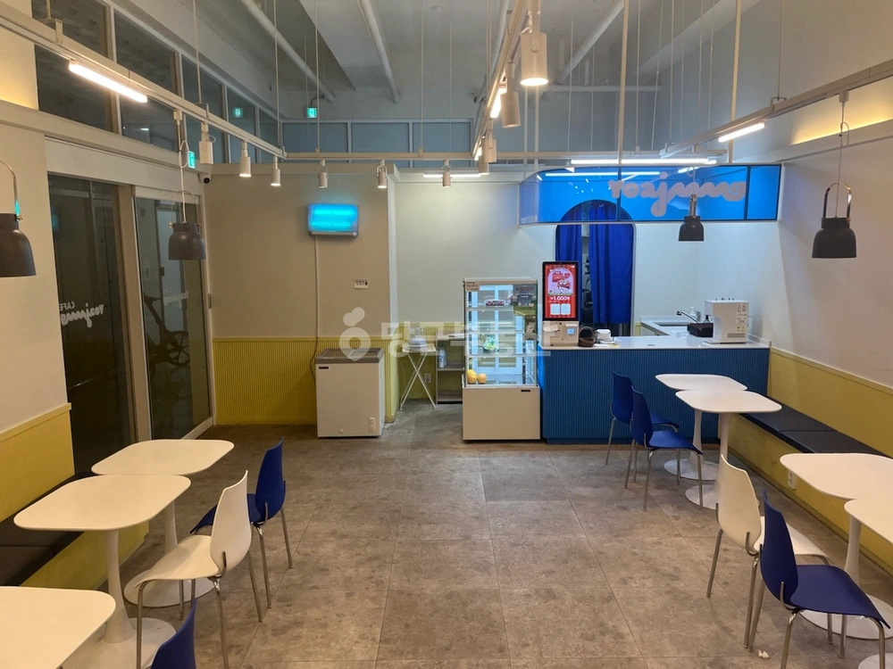 전북특별자치도 전주시 완산구 서신동 상가 사진 1
