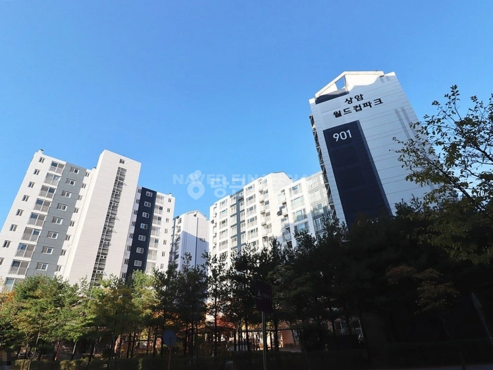 서울특별시 마포구 상암동 아파트 사진 1