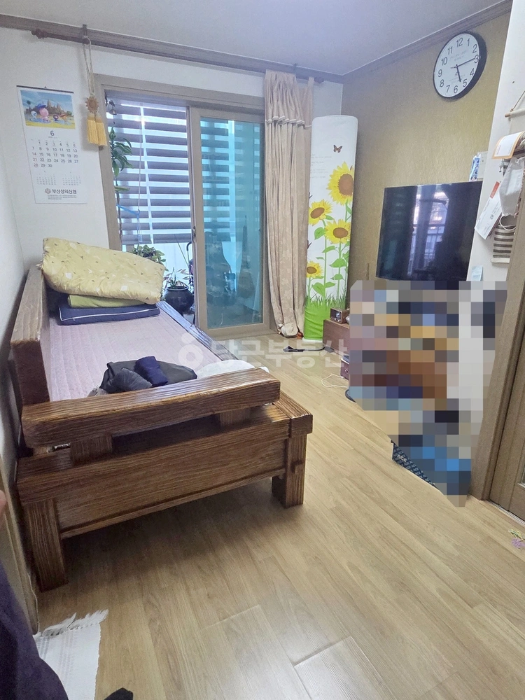 부산광역시 부산진구 초읍동 아파트 사진 1