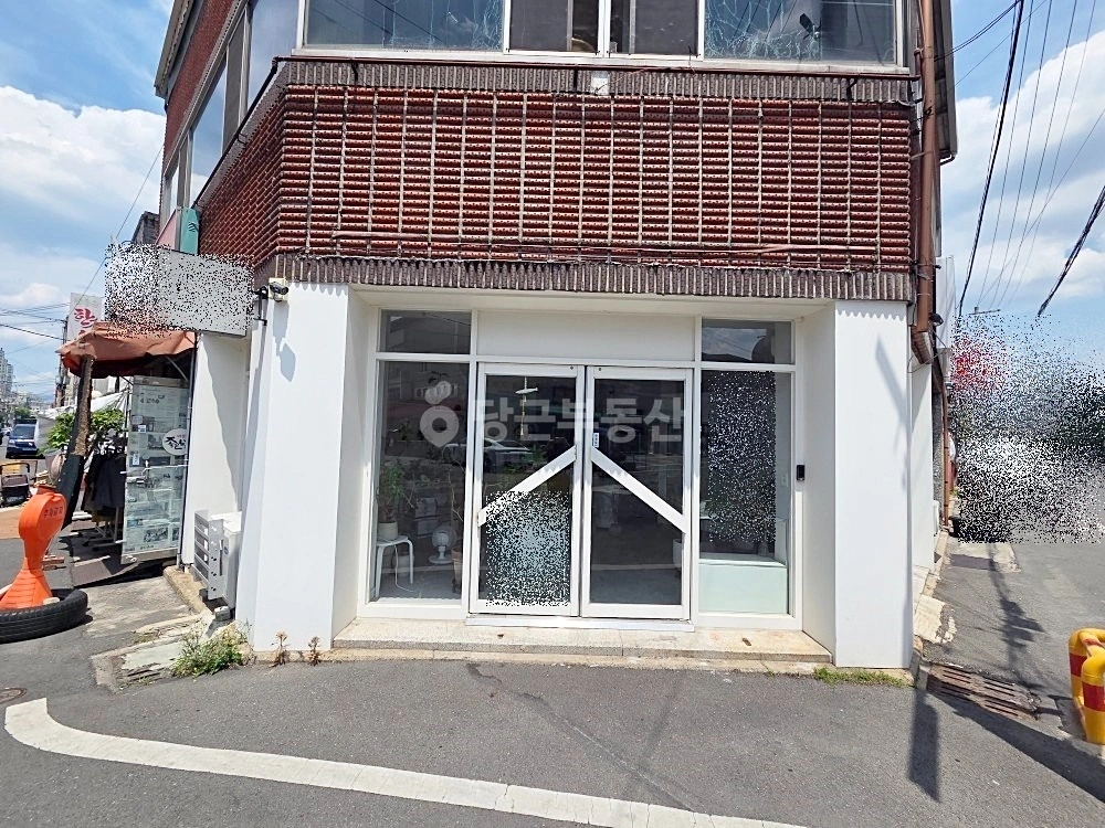 대구광역시 수성구 황금동 상가 사진 1