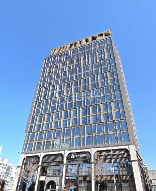 서울특별시 강남구 논현동 아파트 사진 1