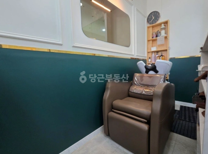 대전광역시 서구 괴정동 상가 사진 1