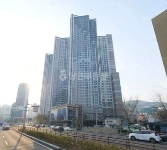 부산광역시 동구 수정동 아파트 사진 1