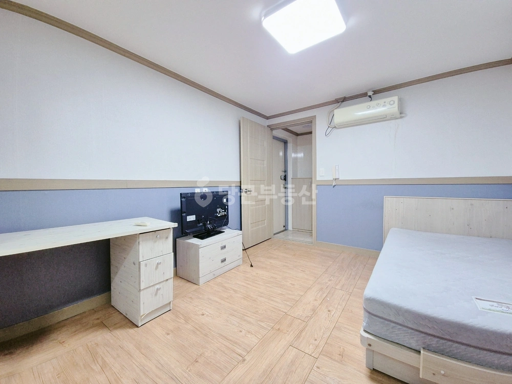 전남광주통합특별시 북구 용봉동 원룸 사진 1