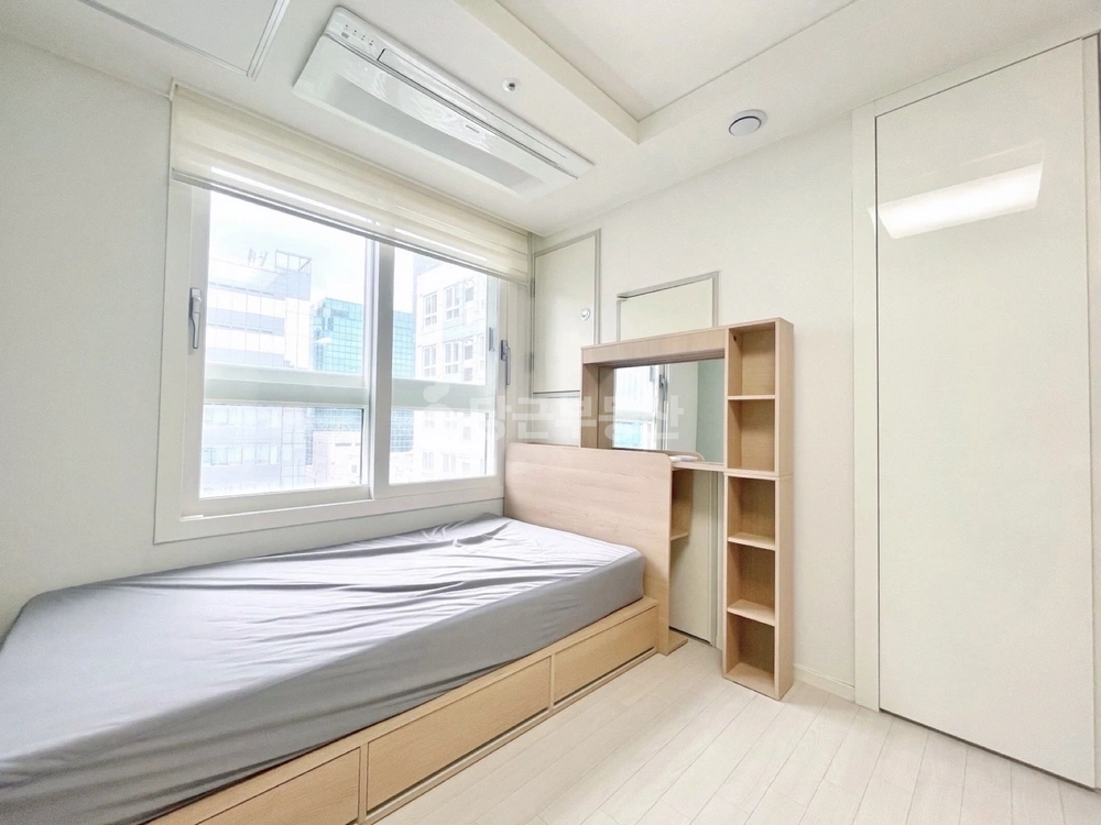 서울특별시 강남구 역삼동 오피스텔 사진 1