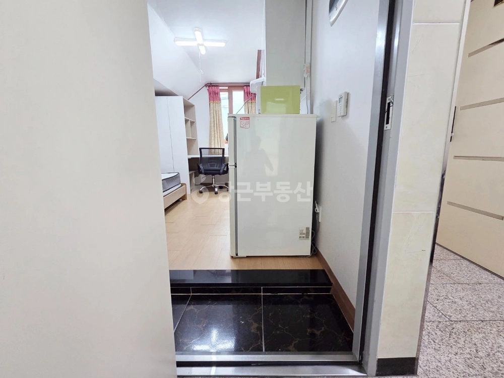 서울특별시 동작구 노량진동 원룸 사진 1
