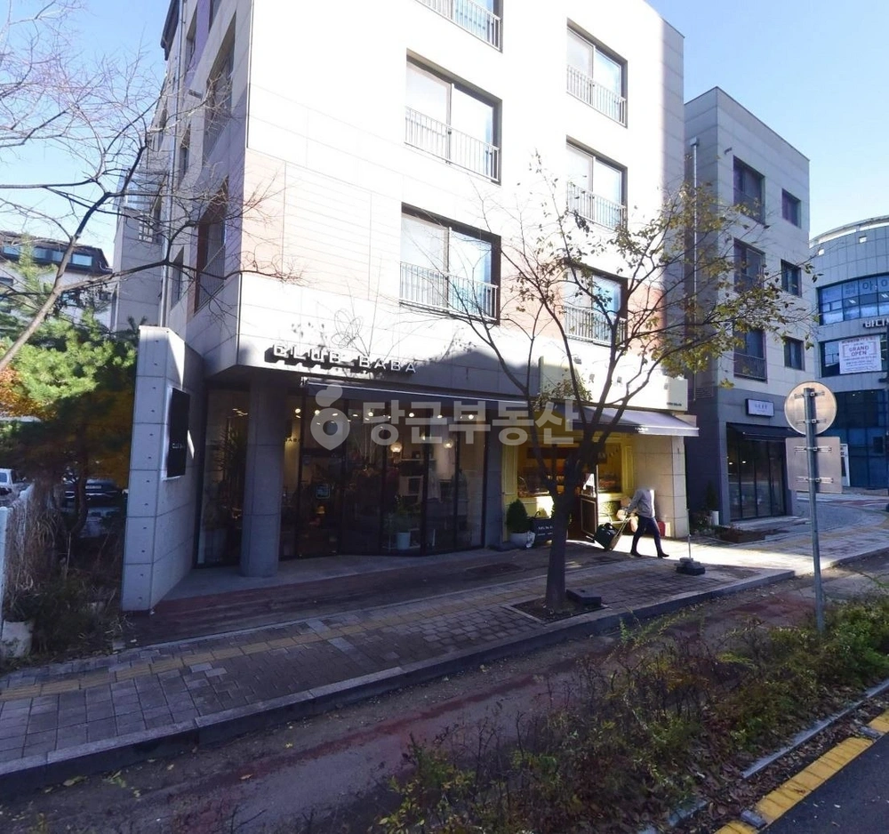 경기도 수원시 영통구 신동 상가 사진 1