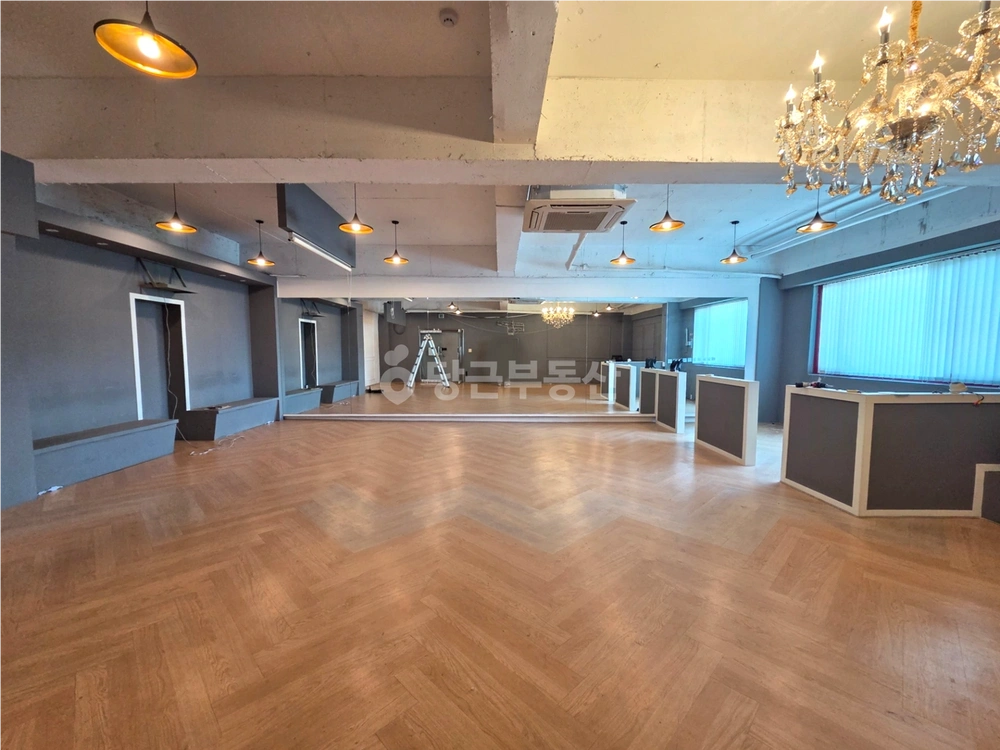 충청남도 천안시 서북구 쌍용동 상가 사진 1