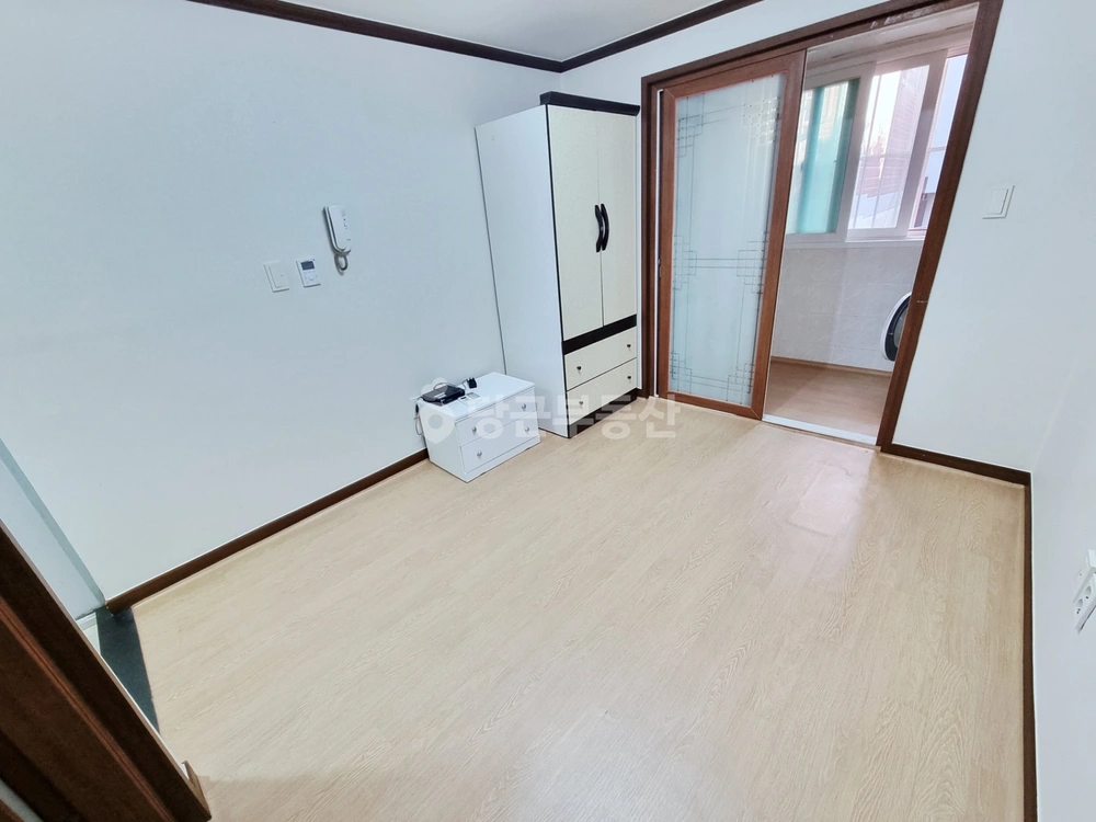 부산광역시 동래구 온천동 원룸 사진 1