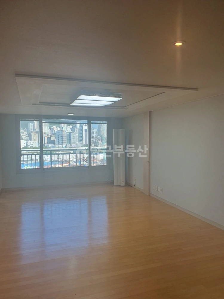 부산광역시 해운대구 재송동 아파트 사진 1