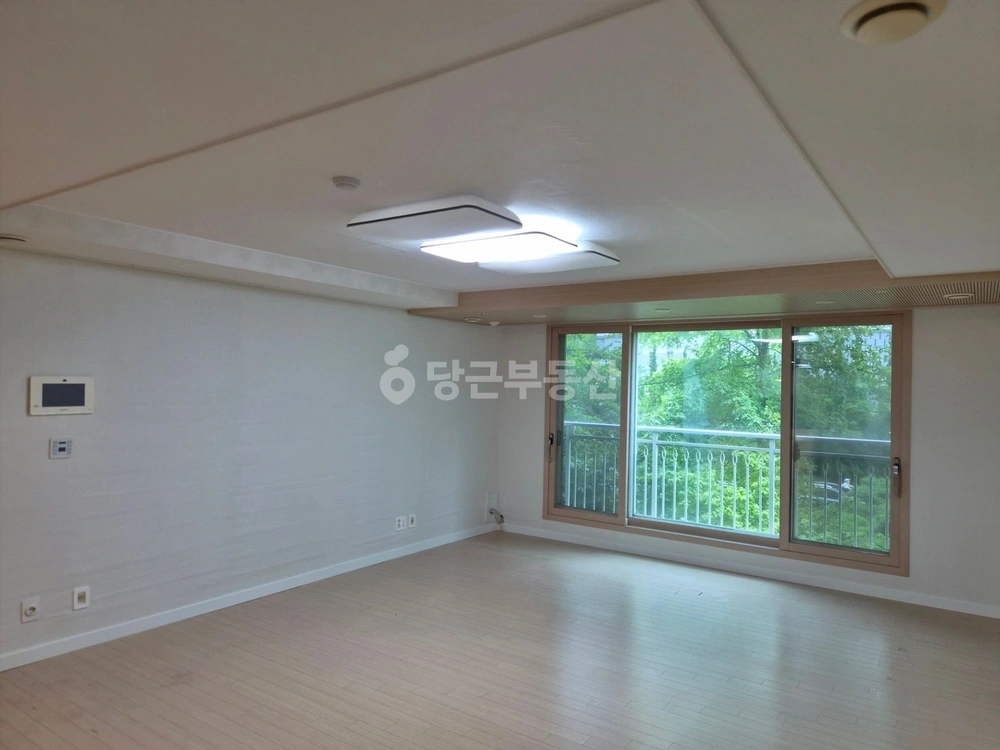 충청남도 아산시 배방읍 아파트 사진 1