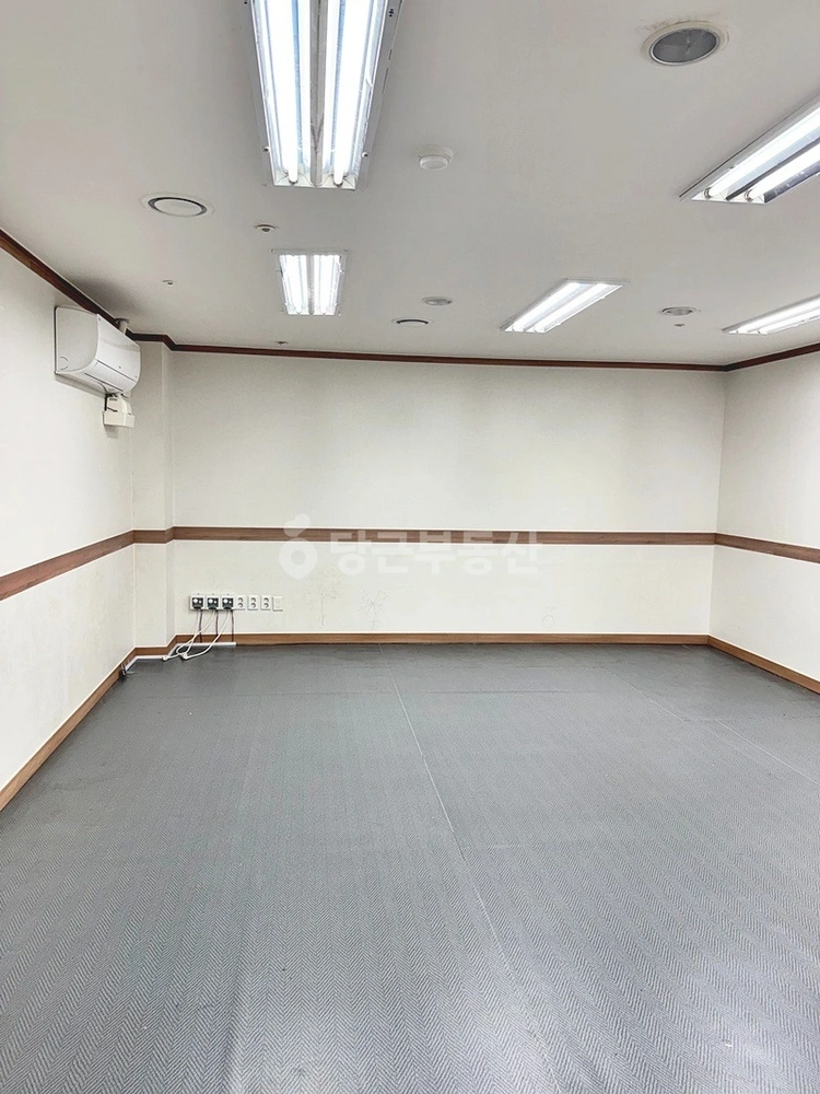 서울특별시 강남구 신사동 상가 사진 1