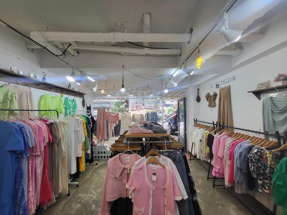 경기도 파주시 목동동 상가 사진 1