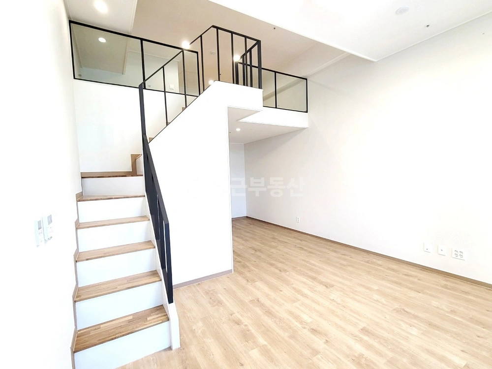 경기도 수원시 영통구 원천동 사무실 사진 1
