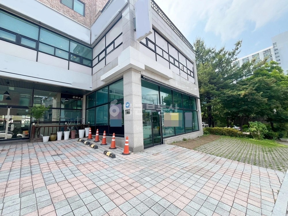 충청남도 천안시 서북구 쌍용동 상가 사진 1