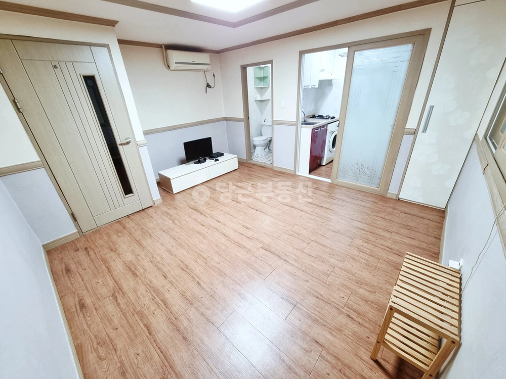 부산광역시 금정구 장전동 원룸 사진 1