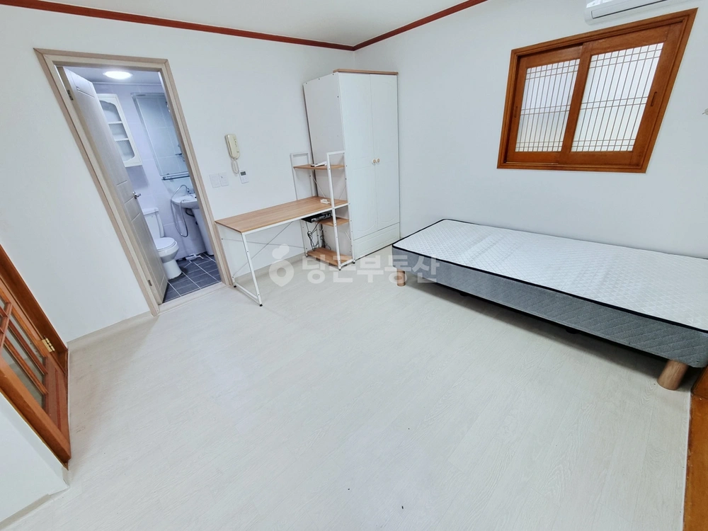 부산광역시 연제구 거제동 원룸 사진 1