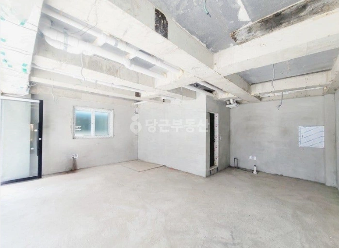 대전광역시 서구 탄방동 상가 사진 1