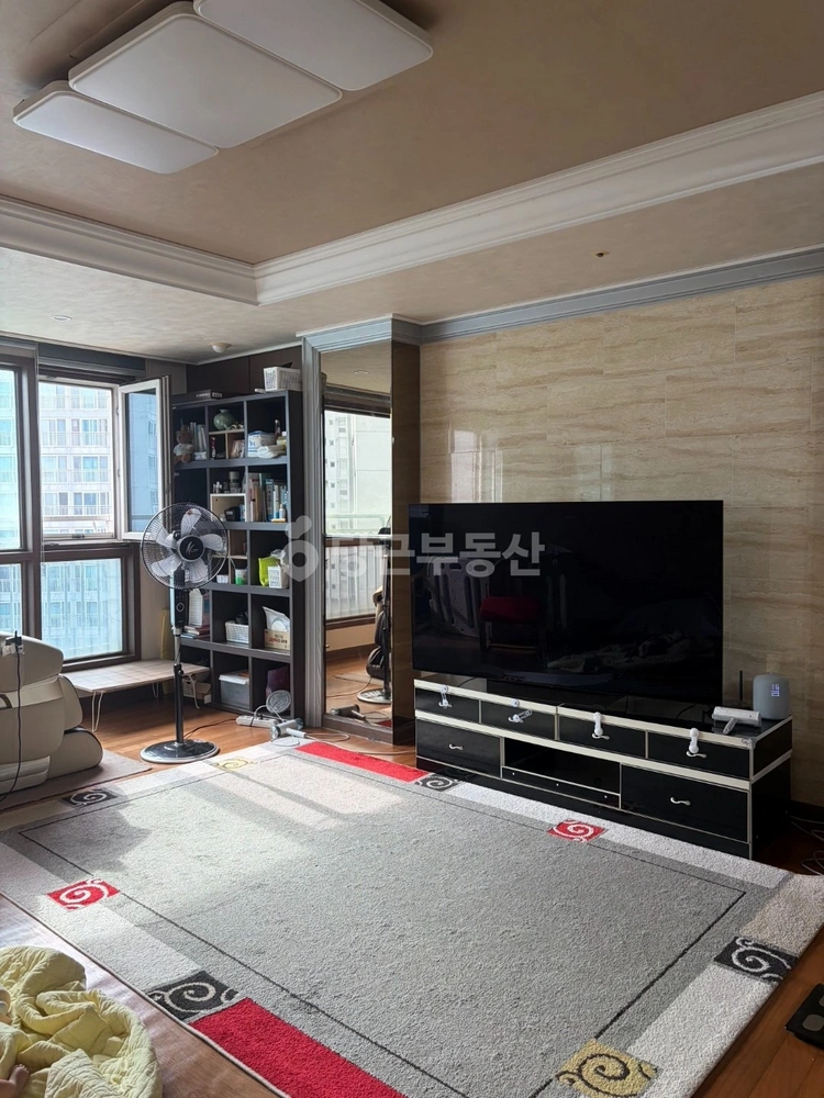 부산광역시 강서구 명지동 아파트 사진 1