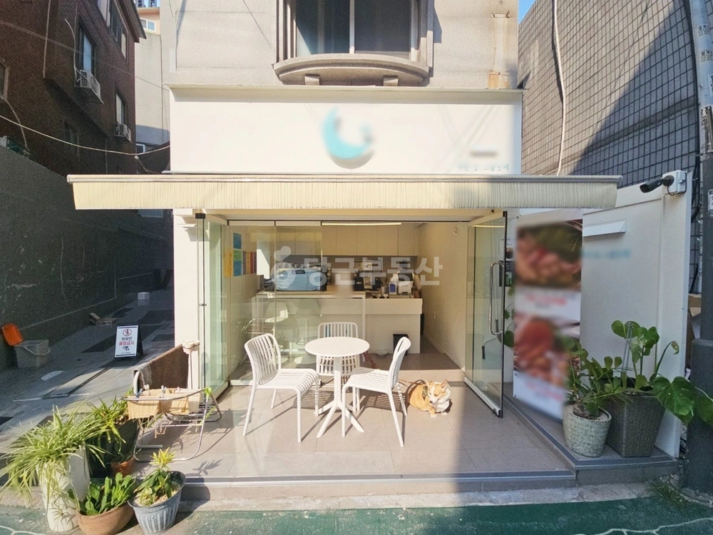 서울특별시 서초구 잠원동 상가 사진 1