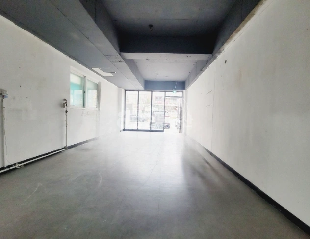 대전광역시 서구 탄방동 상가 사진 1