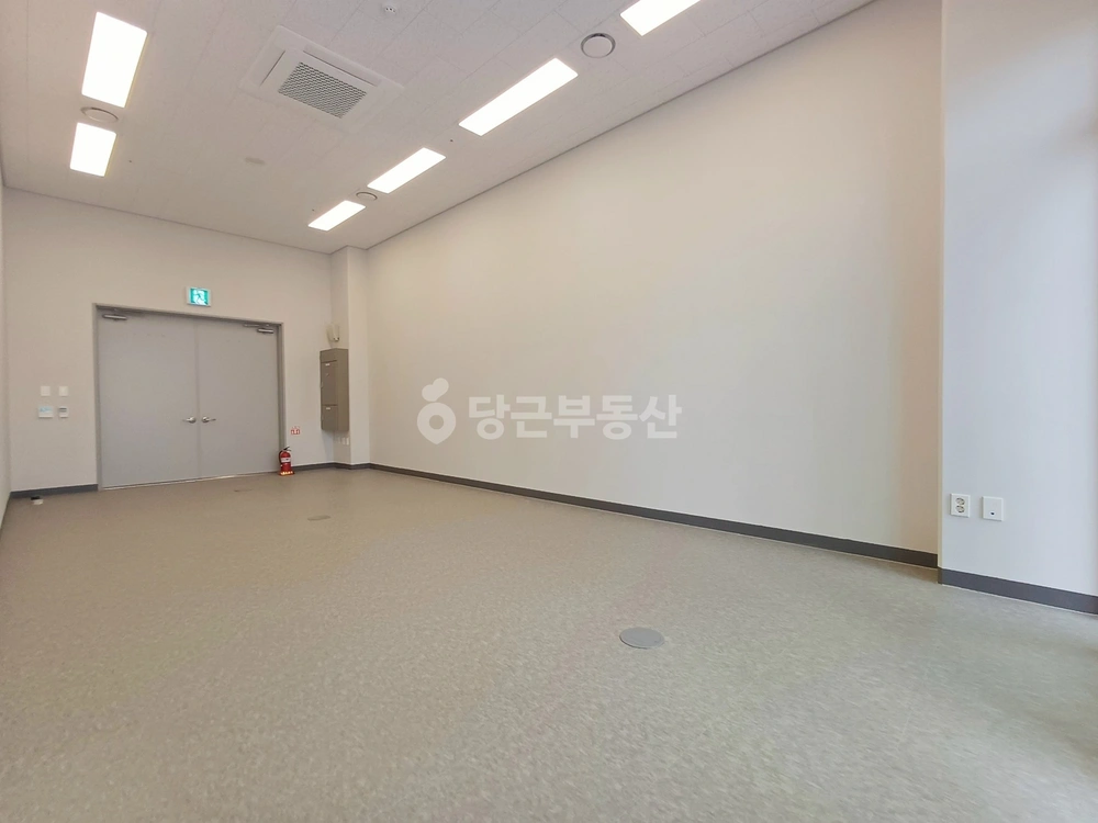 경기도 수원시 영통구 원천동 사무실 사진 1
