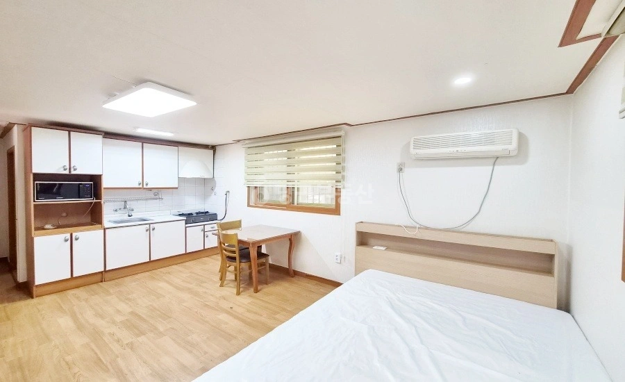 서울특별시 강남구 역삼동 원룸 사진 1