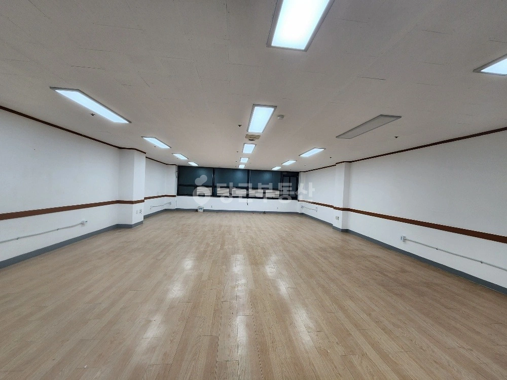경기도 고양시 일산동구 장항동 사무실 사진 1