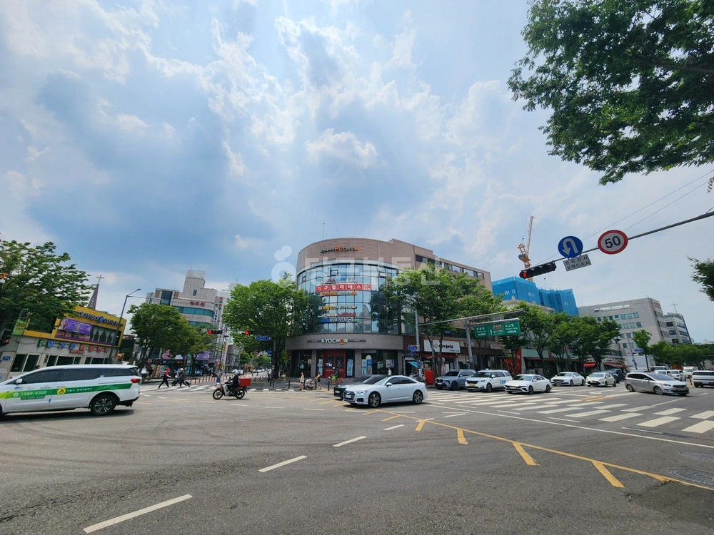 서울특별시 마포구 망원동 상가 사진 1