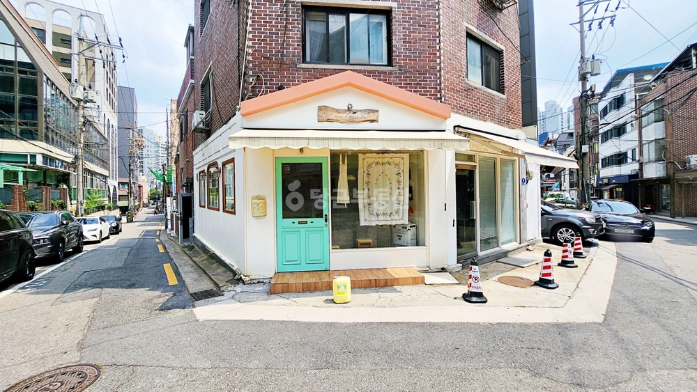 서울특별시 마포구 노고산동 상가 사진 1