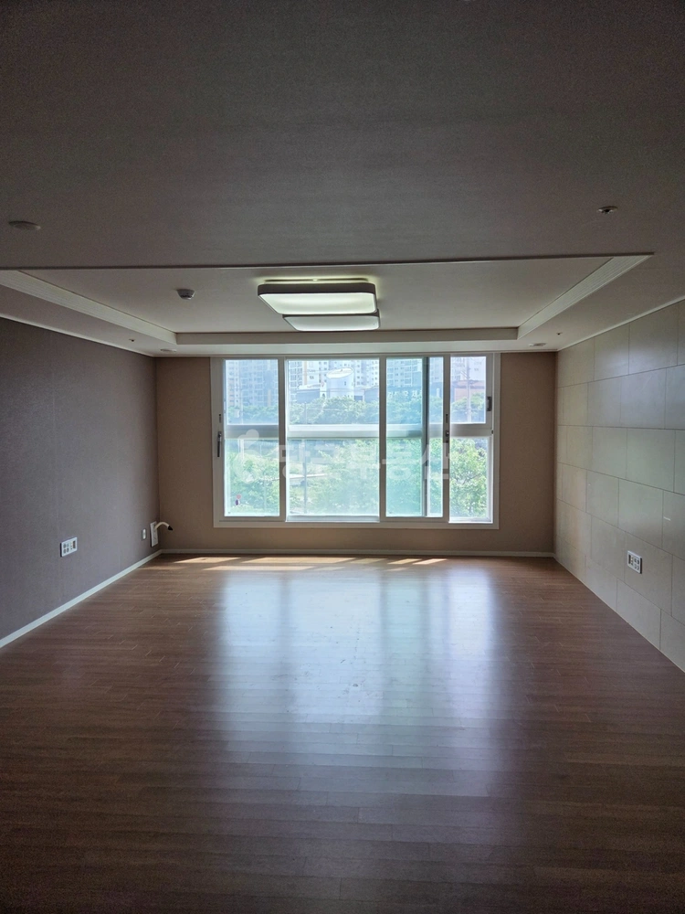 경상남도 김해시 봉황동 아파트 사진 1