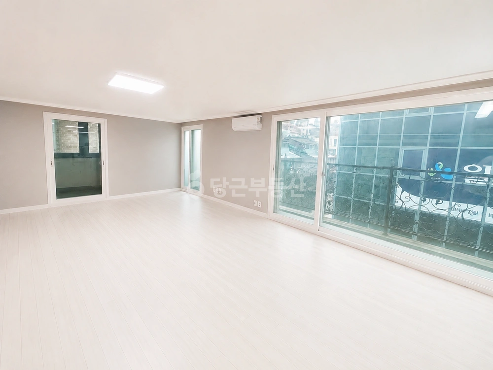 서울특별시 강남구 역삼동 원룸 사진 1