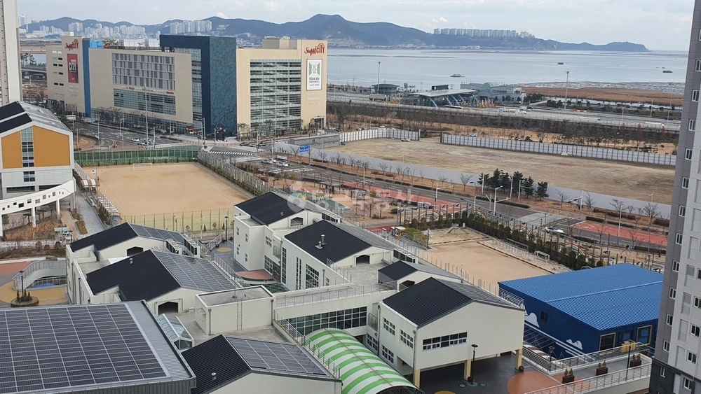 부산광역시 강서구 명지동 아파트 사진 1