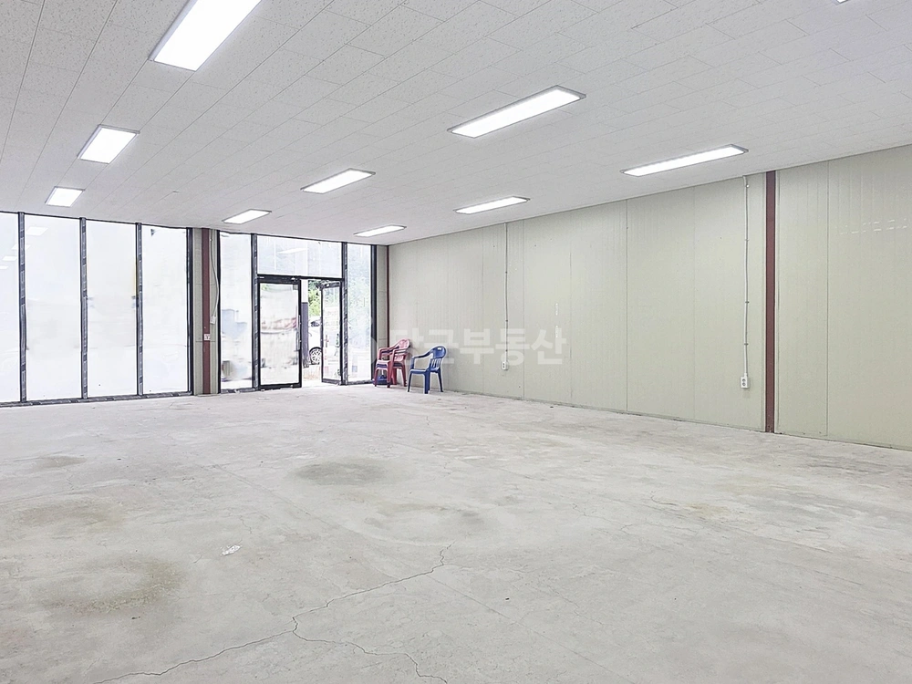 충청남도 천안시 서북구 백석동 상가 사진 1