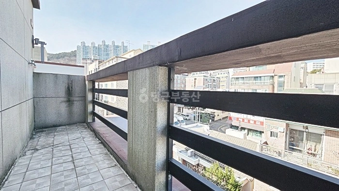 부산광역시 연제구 거제동 오피스텔 사진 1