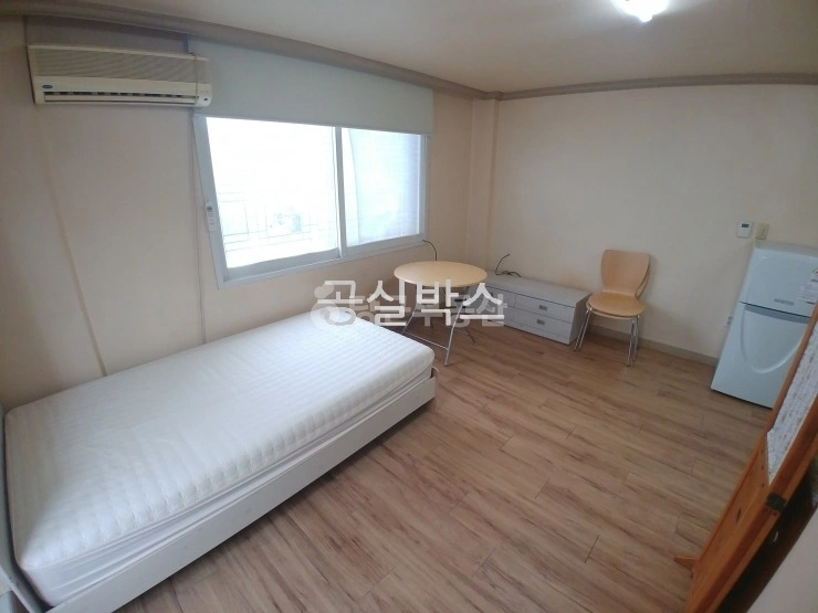 대전광역시 유성구 봉명동 원룸 사진 1
