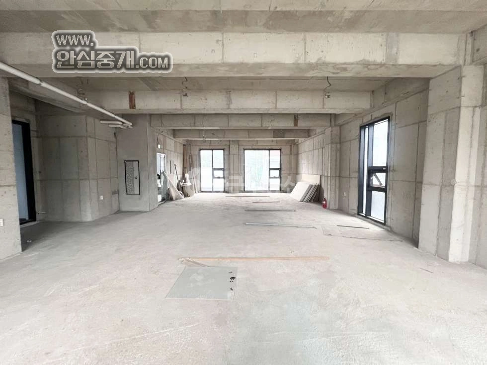 전북특별자치도 전주시 완산구 평화동1가 상가 사진 1