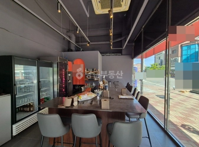 부산광역시 강서구 명지동 상가 사진 1
