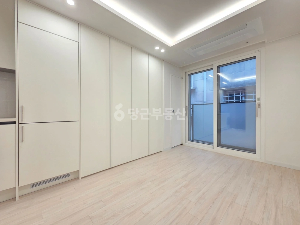 서울특별시 마포구 연남동 원룸 사진 1