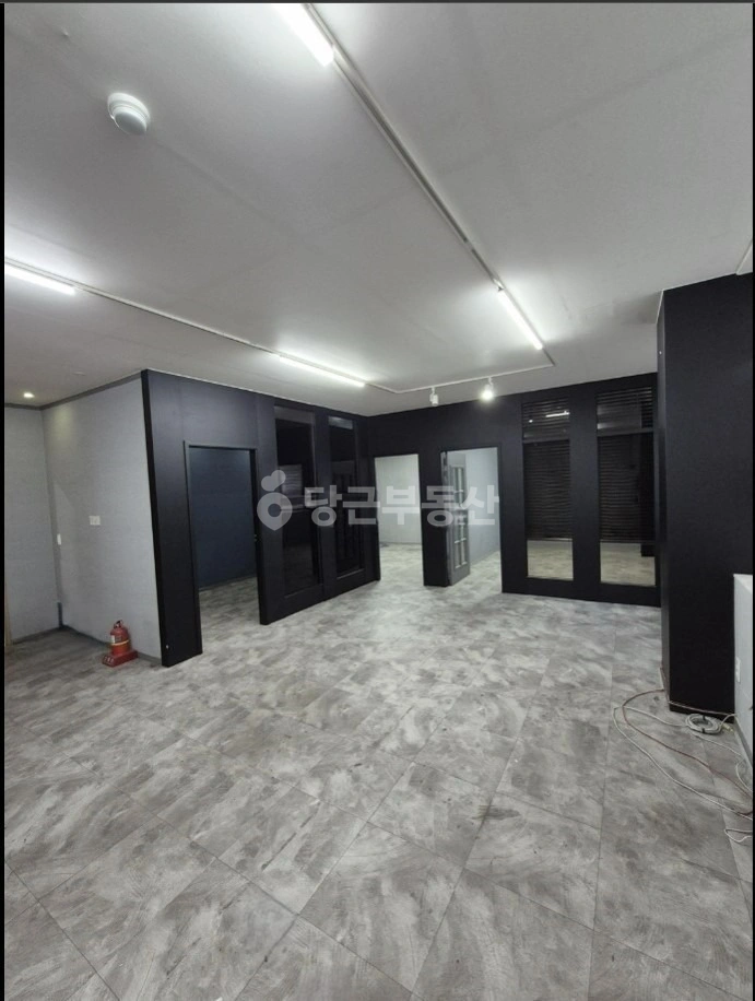 부산광역시 부산진구 전포동 상가 사진 1