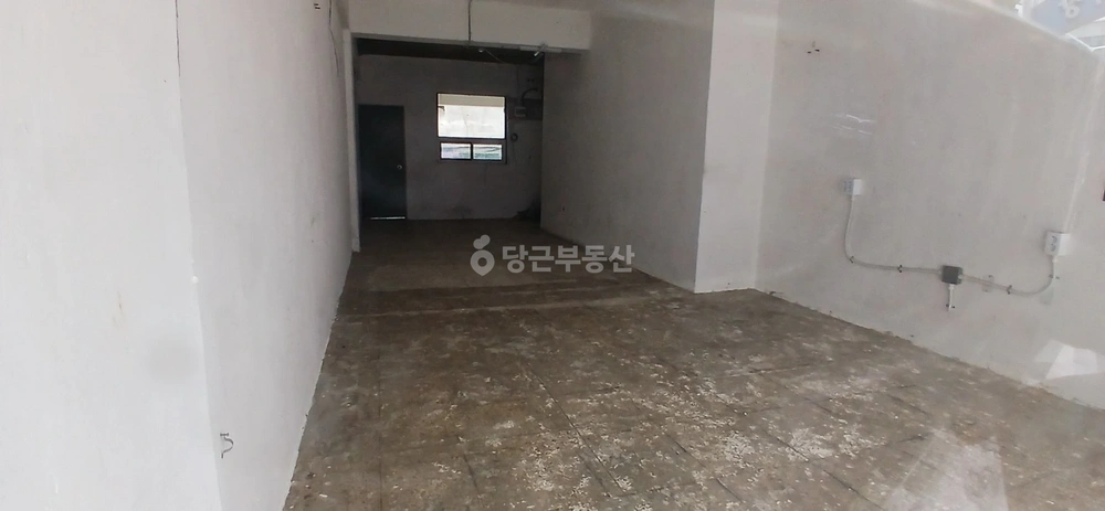 경기도 안양시 동안구 호계동 상가 사진 1