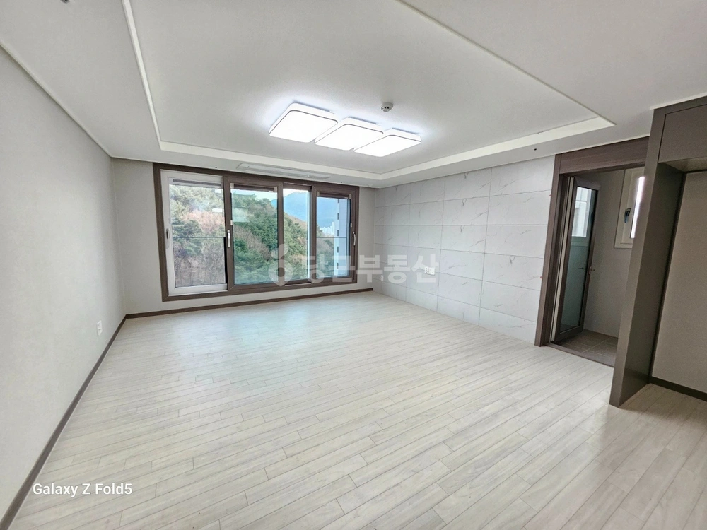 부산광역시 연제구 연산동 아파트 사진 1